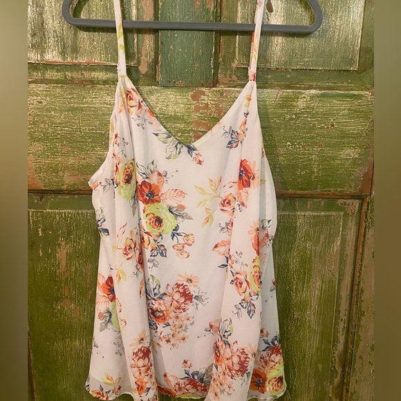 Torrid floral top - Picture 1 of 1